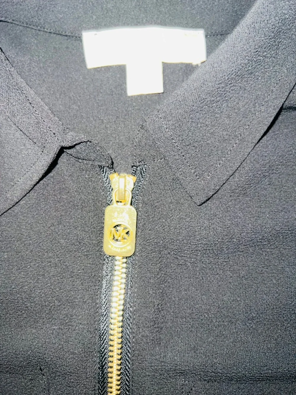 Michael Kors Black Gold Half Dog Tag Zip Blouse with Roll Up Sleeves Size Medium